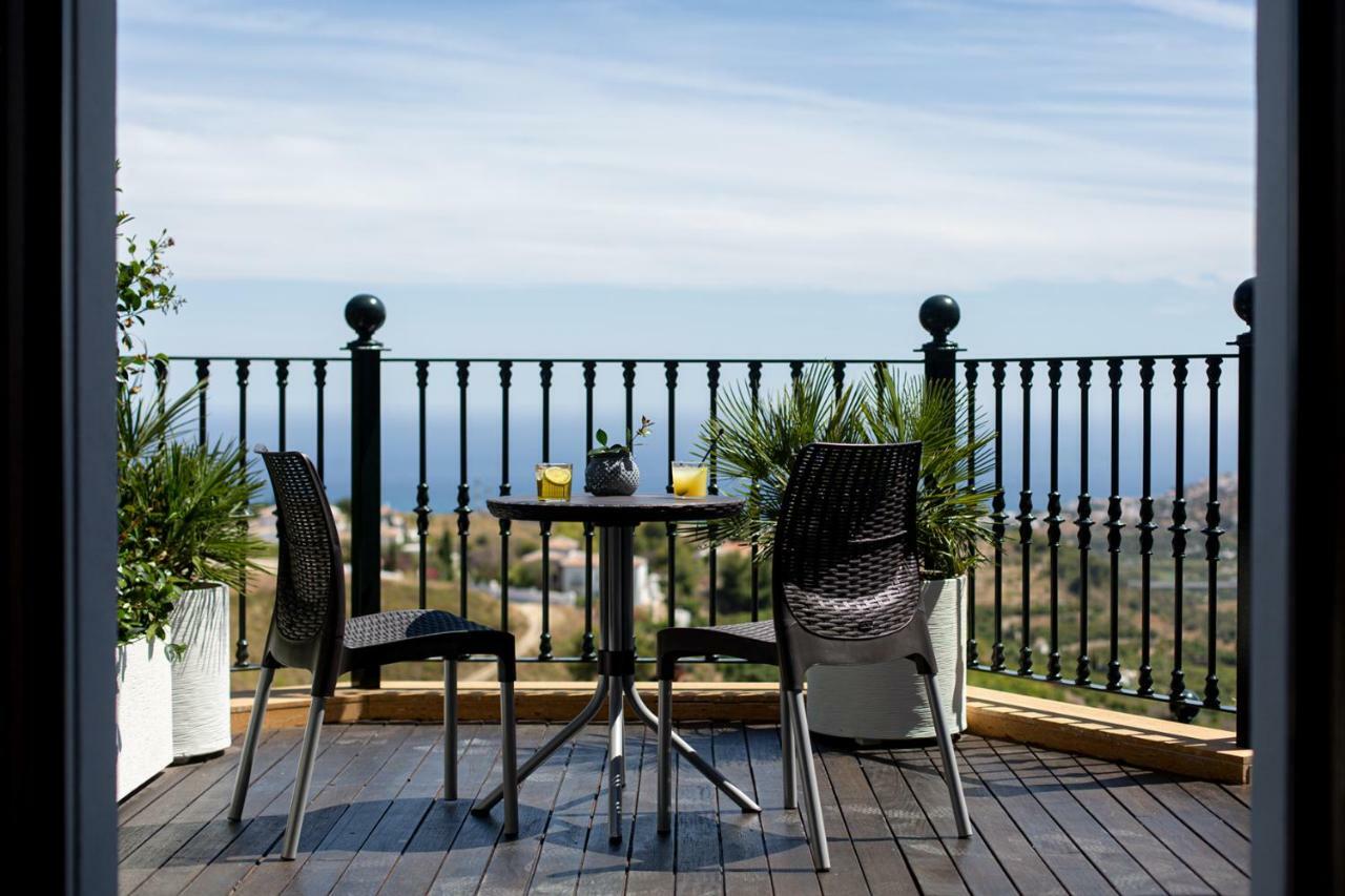 Bed and Breakfast Hacienda Vistamar à Frigiliana Extérieur photo